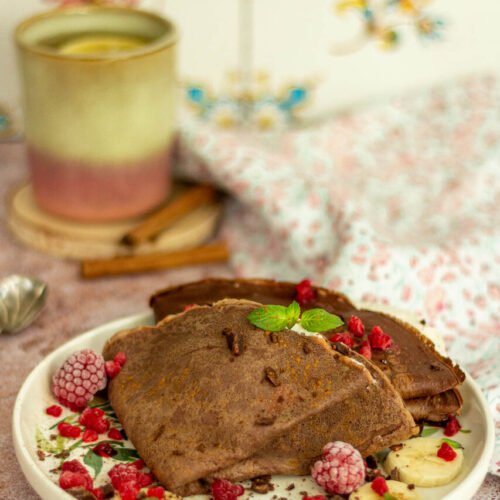 Naleśniki czekoladowe z farszem twarogowo-bananowym