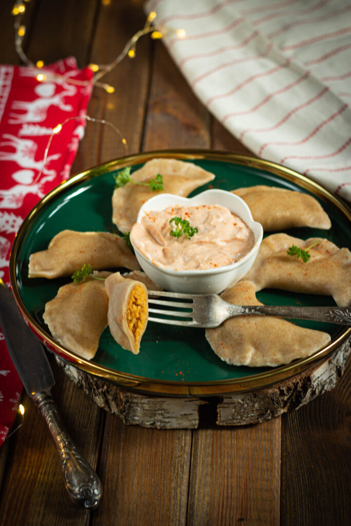 Pierogi orkiszowe z ciecierzycą